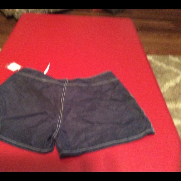 NWT Basix medium swim shorts - Picture 3 of 9